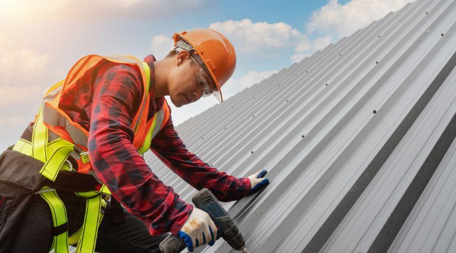 Expert new roof installation services in Morrisonville, IL